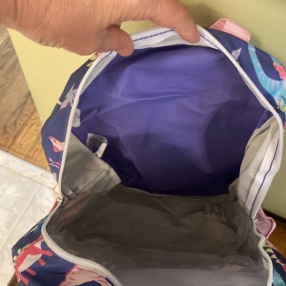 🎒DINOSAUR BACKPACK W/ MATCHING LUNCH BAG. - Picture 9 of 11